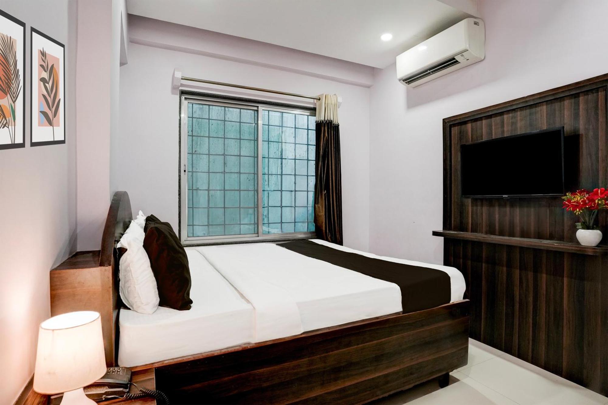 Super Hotel O Chhatrapati Nagar Ширди Екстериор снимка