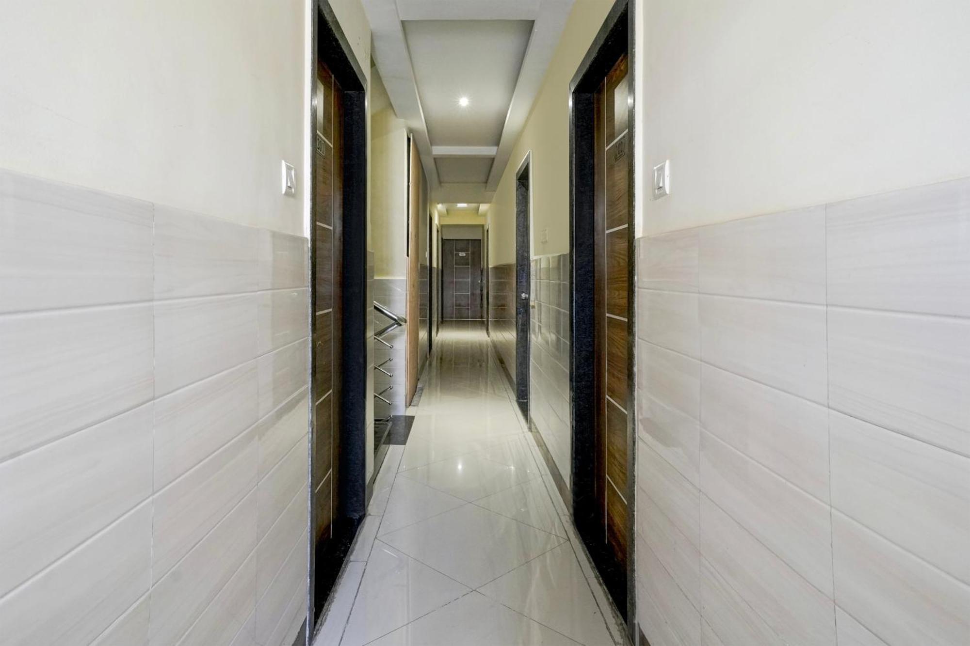 Super Hotel O Chhatrapati Nagar Ширди Екстериор снимка